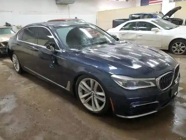 WBA7F2C53JG423788 2018 BMW 7 SERIES-3