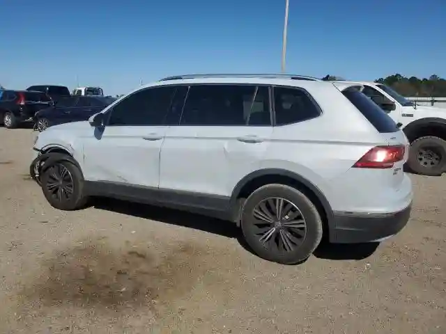 3VV2B7AX9JM024613 2018 VOLKSWAGEN TIGUAN-1