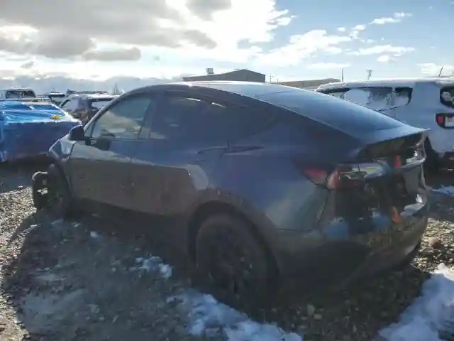 7SAYGDEEXRA222408 2024 TESLA MODEL Y-1
