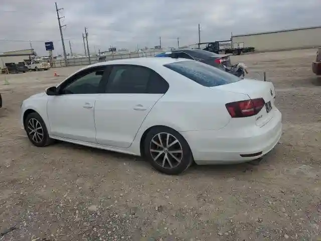 3VWB67AJ7HM374859 2017 VOLKSWAGEN JETTA-1
