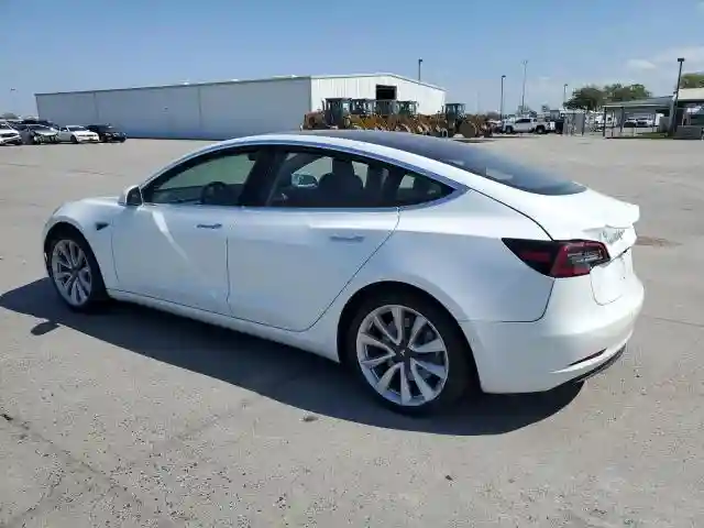 5YJ3E1EA5JF047257 2018 TESLA MODEL 3-1