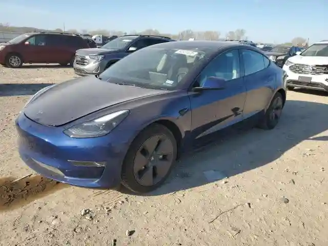 5YJ3E1EA8PF681011 2023 TESLA MODEL 3-0