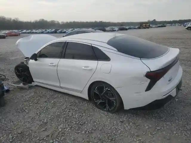 KNAG64J73S5315393 2025 KIA K5-1