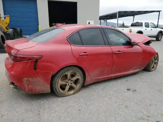 ZARFAEBN6H7533055 2017 ALFA ROMEO GIULIA-2