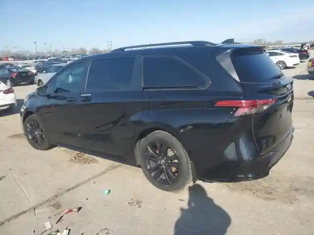 5TDDRKEC0NS112761 2022 TOYOTA SIENNA-1