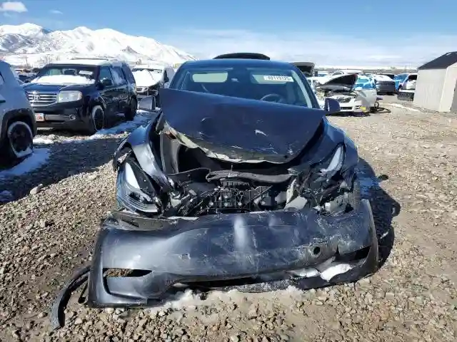 7SAYGDEEXRA222408 2024 TESLA MODEL Y-4