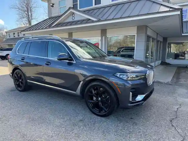 5UXCW2C55KLB44273 2019 BMW X7-0
