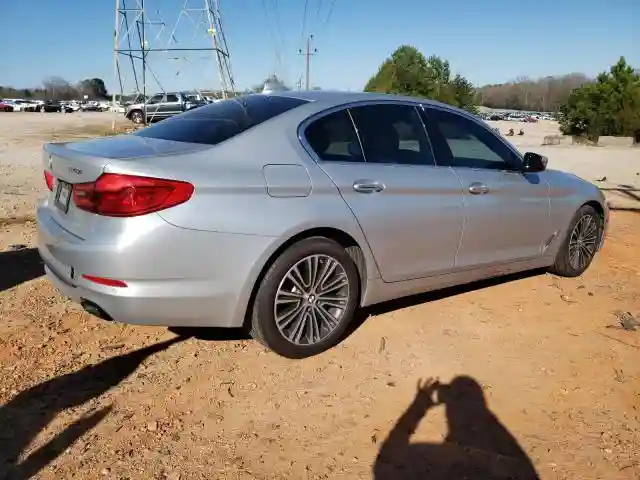 WBAJE5C54JWA97745 2018 BMW 5 SERIES-2