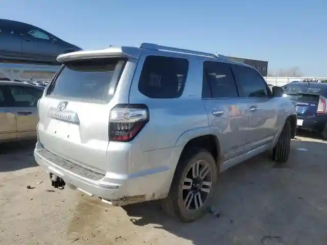 JTEBU5JR8J5527405 2018 TOYOTA 4RUNNER-2