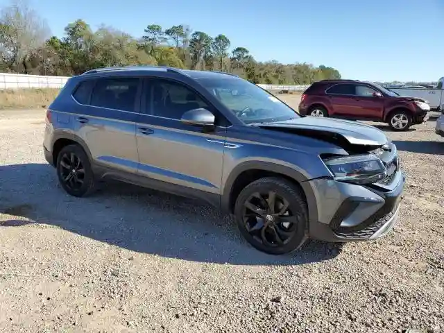 3VVTX7B25NM008746 2022 VOLKSWAGEN TAOS SE-3
