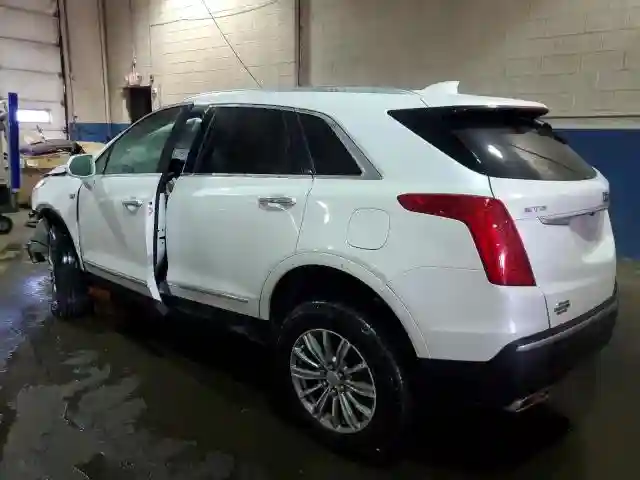 1GYKNDRS5HZ326979 2017 CADILLAC XT5-1
