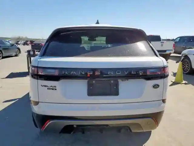 SALYL2RX9JA707608 2018 LAND ROVER RANGEROVER-5
