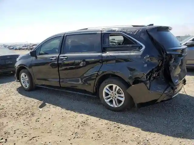 5TDZSKFC7PS090348 2023 TOYOTA SIENNA-1