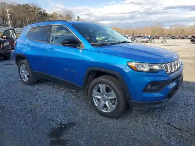 3C4NJDBB4NT152110 2022 JEEP COMPASS-3