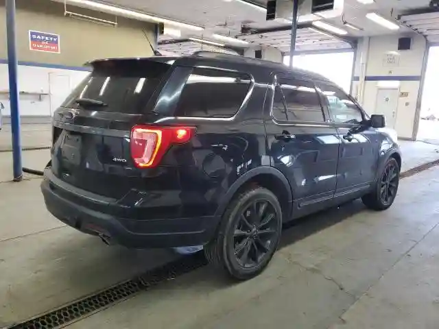 1FM5K8D8XJGA35180 2018 FORD EXPLORER-2