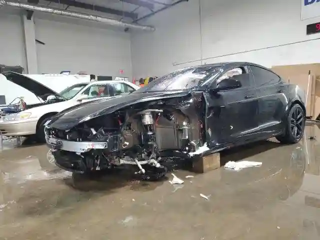 5YJSA1E64NF466001 2022 TESLA MODEL S-0