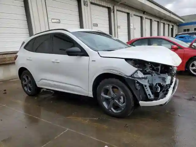 1FMCU9MN3RUA38044 2024 FORD ESCAPE ST-3