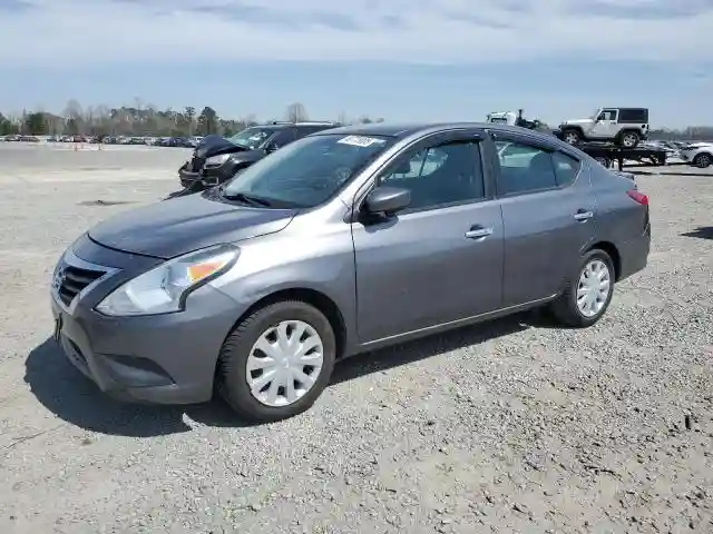 3N1CN7AP2KL800634 2019 NISSAN VERSA-0
