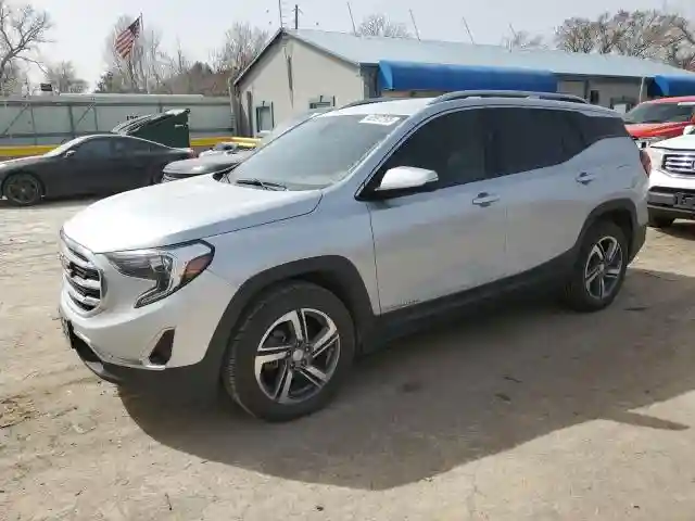 3GKALVEV1JL366975 2018 GMC TERRAIN-0
