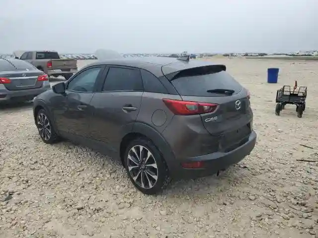 JM1DKDC71K1408158 2019 MAZDA CX-3-1