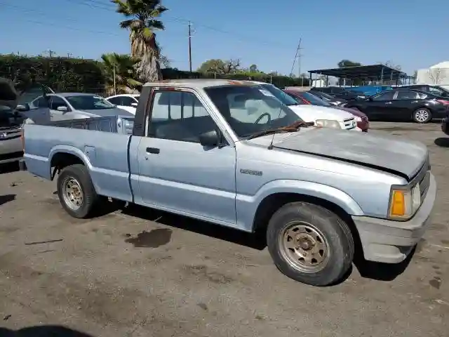 JM2UF1131K0736510 1989 MAZDA B2200-3