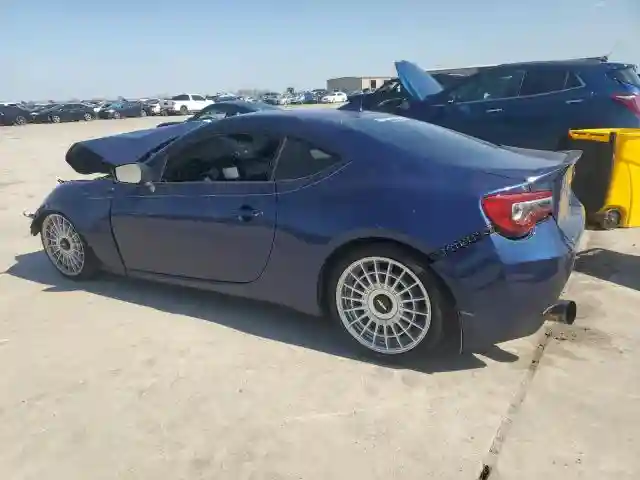 JF1ZNAA15G9704230 2016 TOYOTA SCION-1