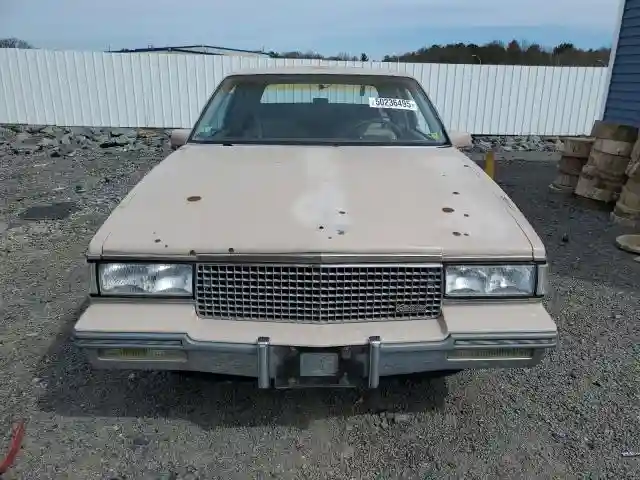 1G6CD1153J4241498 1988 CADILLAC DEVILLE-4