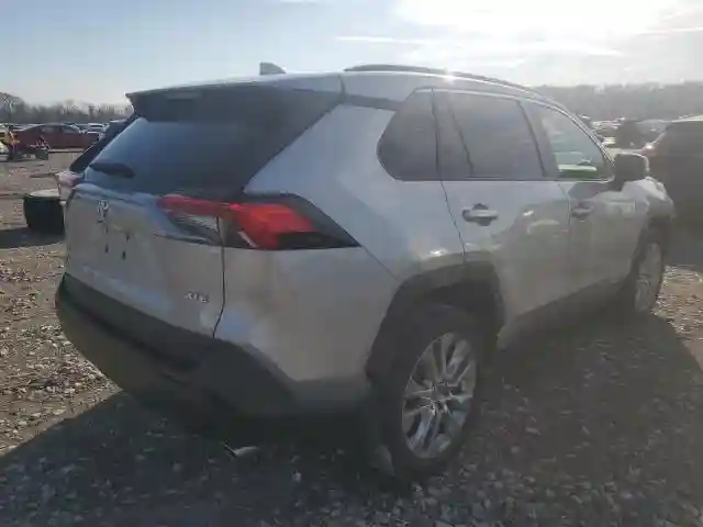 2T3C1RFV4MC123840 2021 TOYOTA RAV4-2