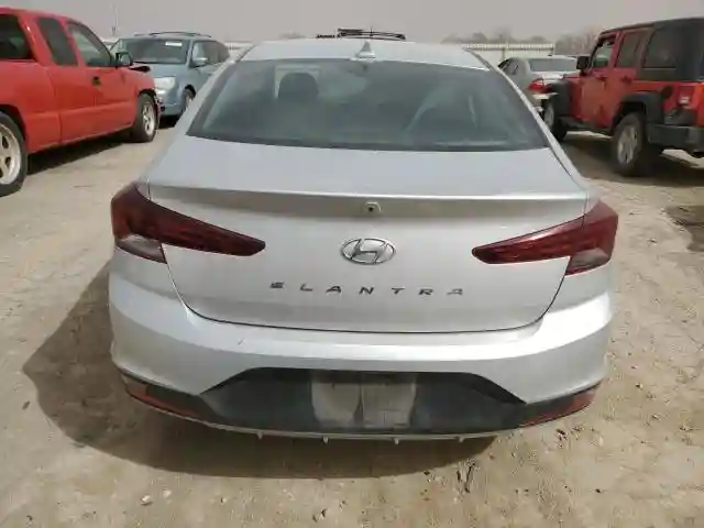 5NPD84LF8KH418376 2019 HYUNDAI ELANTRA-5