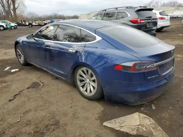 5YJSA1E20JF269303 2018 TESLA MODEL S-1