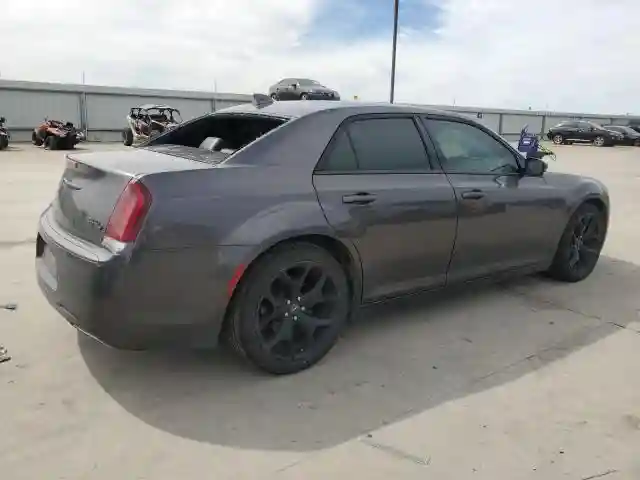 2C3CCABG7MH523672 2021 CHRYSLER 300-2