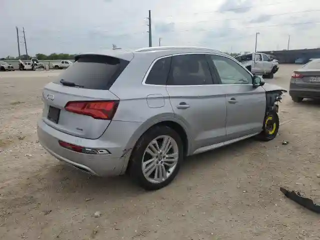 WA1BNAFY2K2049246 2019 AUDI Q5-2
