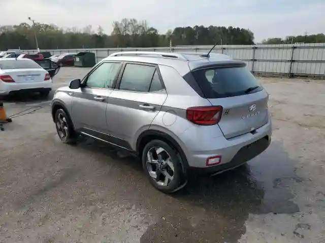 KMHRC8A3XRU306761 2024 HYUNDAI VENUE-1