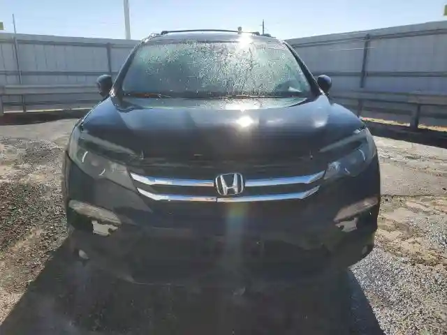 5FNYF5H50HB004481 2017 HONDA PILOT-4