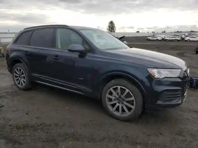 WA1LCBF72PD029226 2023 AUDI Q7-3
