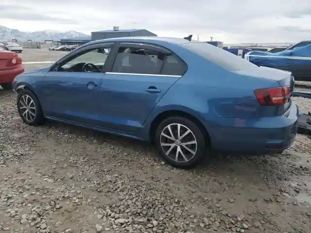 3VWDB7AJ9HM202238 2017 VOLKSWAGEN JETTA-1