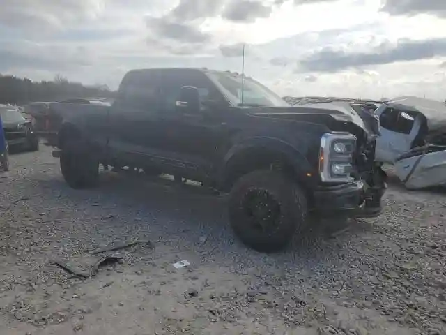 1FT8W2BMXRED95463 2024 FORD F250-3