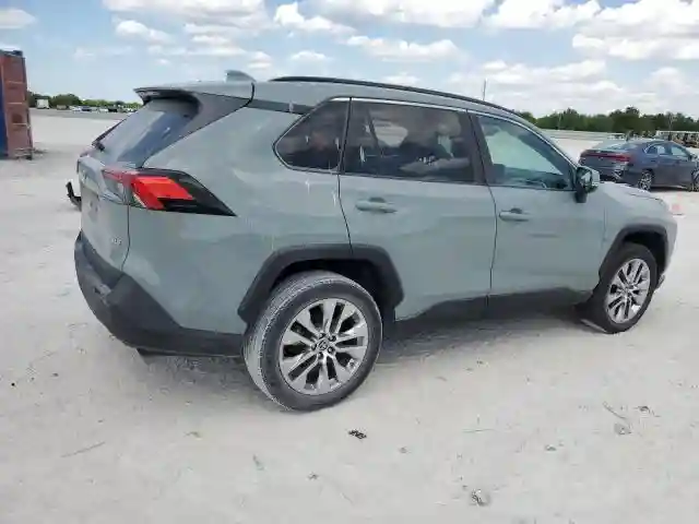 2T3C1RFV6MW170219 2021 TOYOTA RAV4-2