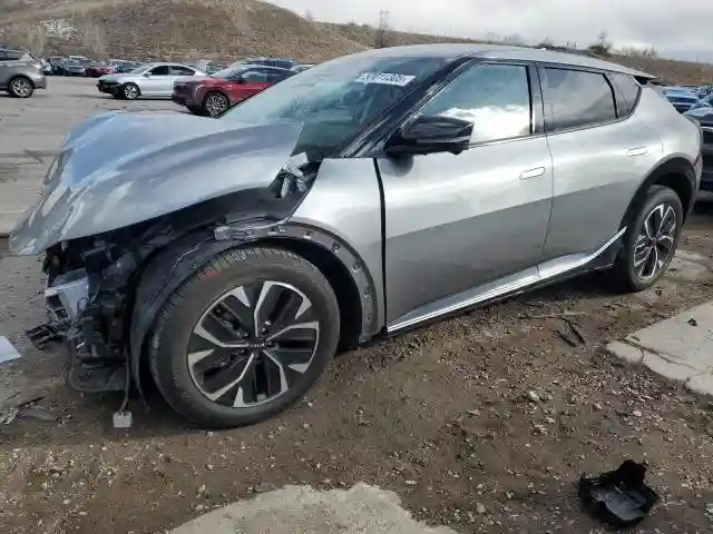 KNDC3DLC2R5620852 2024 KIA EV6 LIGHT-0