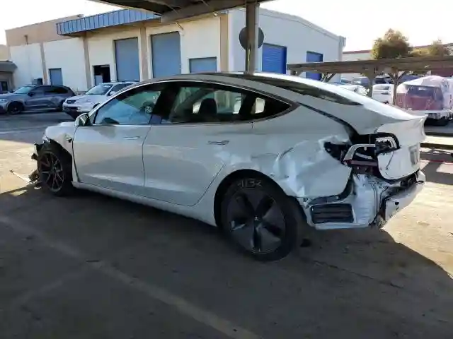 5YJ3E1EB2JF067118 2018 TESLA MODEL 3-1