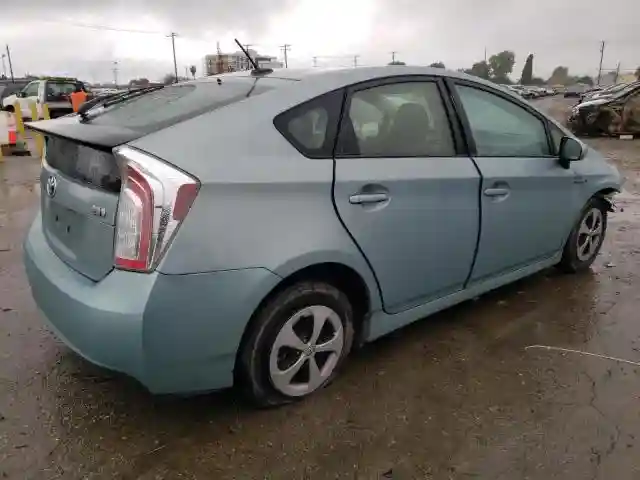 JTDKN3DUXF1979800 2015 TOYOTA PRIUS-2