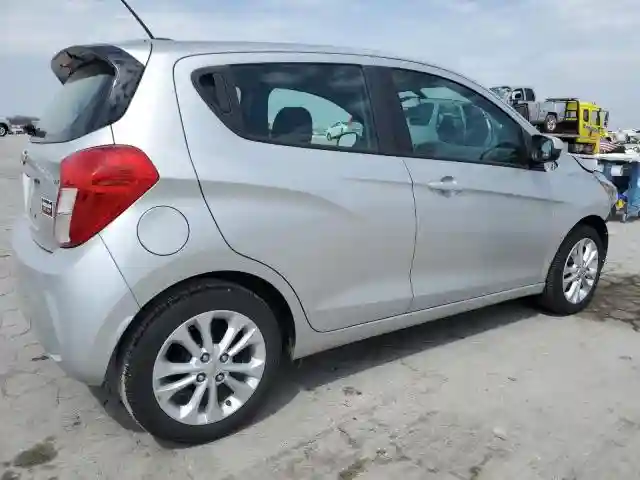KL8CD6SA5MC717887 2021 CHEVROLET SPARK-2
