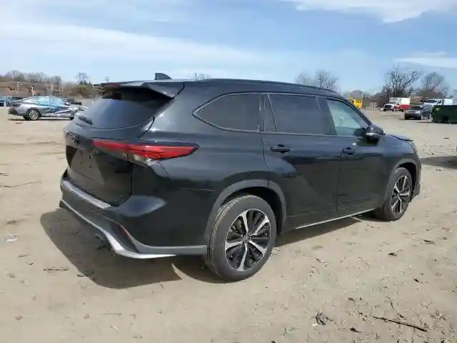 5TDLZRBH1NS187893 2022 TOYOTA HIGHLANDER-2