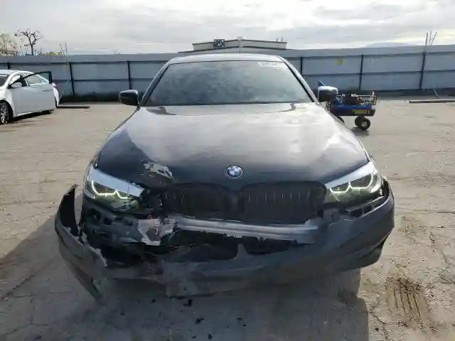 WBAJA9C57KB254712 2019 BMW 5 SERIES-4