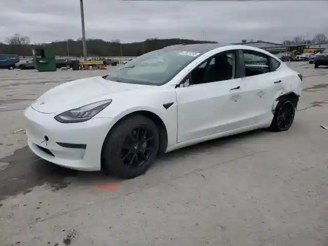 5YJ3E1EB4LF790679 2020 TESLA MODEL 3-0