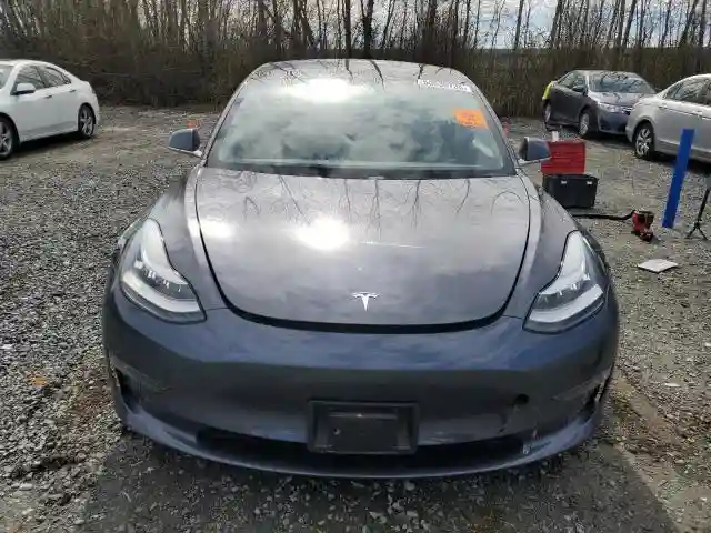 5YJ3E1EBXKF389264 2019 TESLA MODEL 3-4