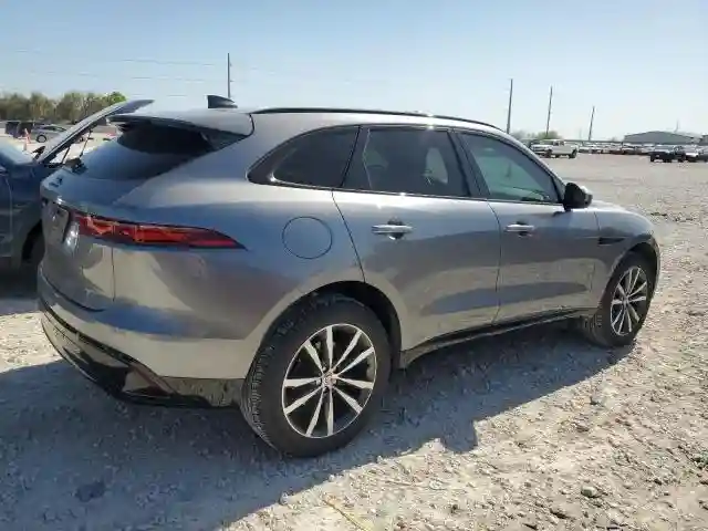 SADCJ2EX8NA701774 2022 JAGUAR F-PACE-2