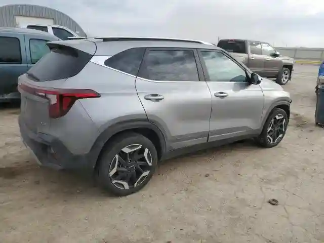 KNDETCA70R7489997 2024 KIA SELTOS-2