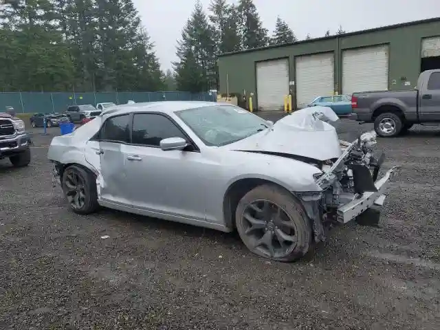 2C3CCABG4MH505100 2021 CHRYSLER 300-3