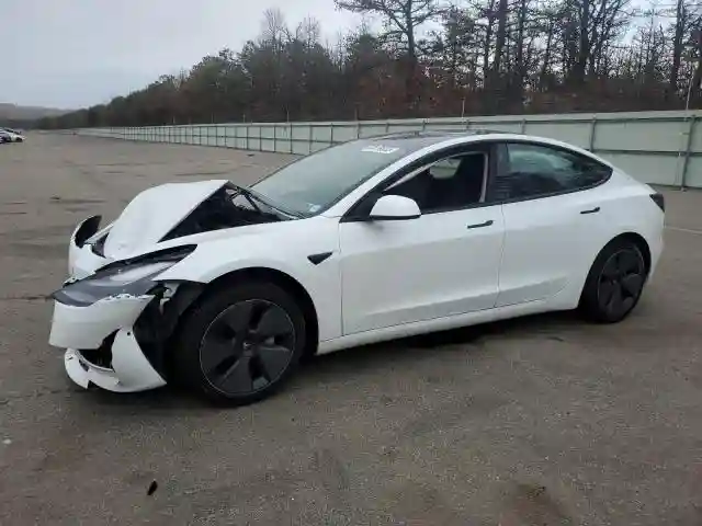 5YJ3E1EA2MF961406 2021 TESLA MODEL 3-0